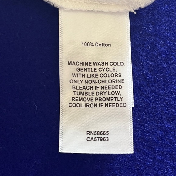 NWOT Beach Boys T-Shirt - Picture 4 of 5